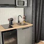 Pour 2 Avec Terrasse Au Pied De La Cité : Ma Pierre à L’édifice Appartement *