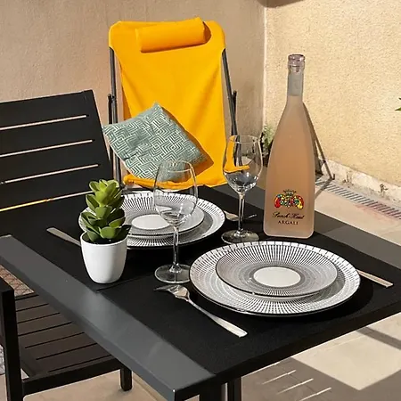 דירה Ma Pierre A L'edifice, Face A La Cite Vue Sublime, Avec Terrasse *