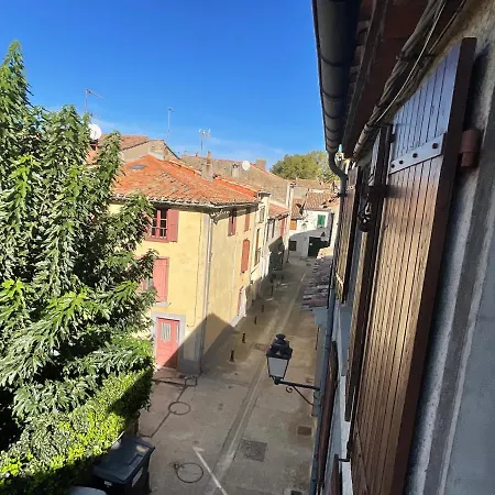 Апартаменти Ma Pierre A L'edifice, Face A La Cite Vue Sublime, Avec Terrasse