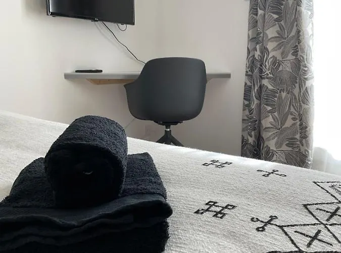 Ma Pierre A L'edifice, Face A La Cite Vue Sublime, Avec Terrasse Апартаменты *