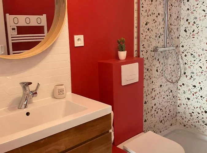 Апартаменты Ma Pierre A L'edifice, Face A La Cite Vue Sublime, Avec Terrasse Каркассон