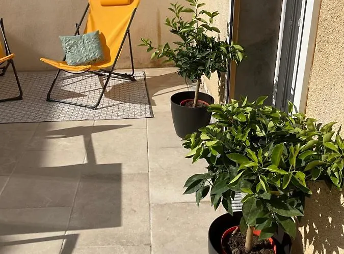 Ma Pierre A L'edifice, Face A La Cite Vue Sublime, Avec Terrasse Апартаменты *