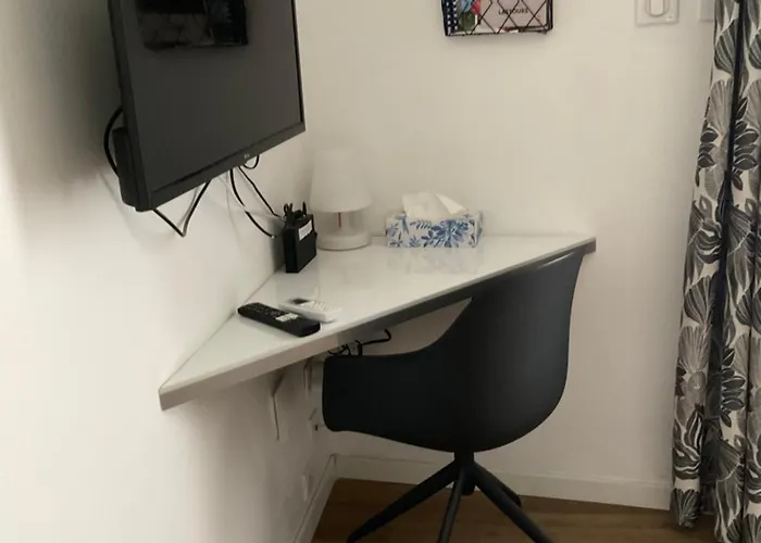 Ma Pierre A L'edifice, Face A La Cite Vue Sublime, Avec Terrasse *