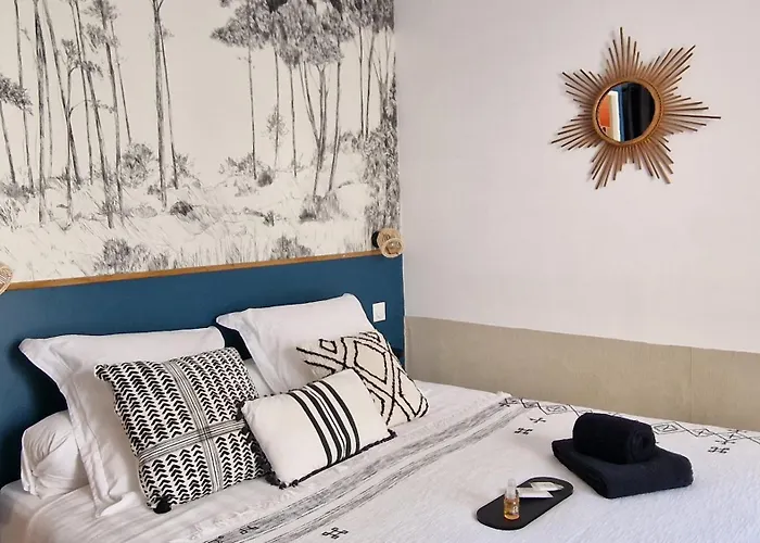 Ma Pierre A L'edifice, Face A La Cite Vue Sublime, Avec Terrasse Апартаменты